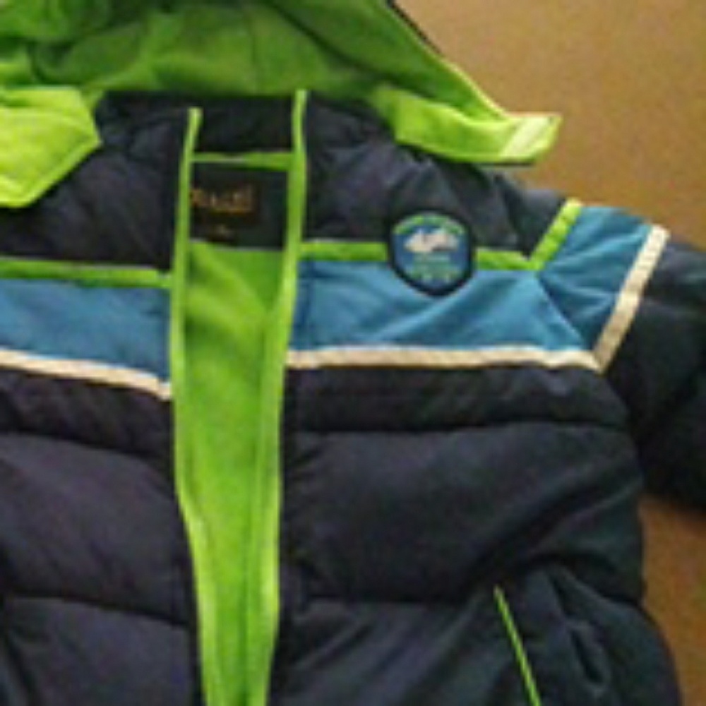 Size 4t coat for a toddler